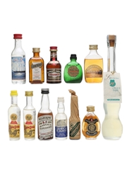 Assorted Spirits & Liqueurs Miniatures Including Cointreau and Drambuie 10cl, 7 x 5cl, 3cl, 2.5cl, 2 x 2cl