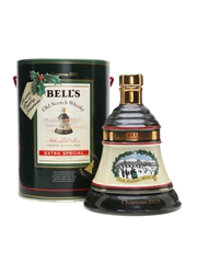 Bell's Decanter Christmas 1989 Ceramic Decanter 75cl / 43%