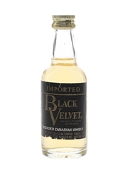 Black Velvet Bottled 1980s 5cl / 40%