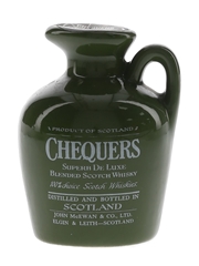 Chequers Superb De Luxe Ceramic Decanter Bottled 1970s 5cl / 40%