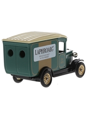 Laphroaig Chevrolet Van Lledo Collectibles - The Bygone Days Of Road Transport 8cm x 4.5cm x 3cm