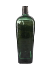 Hellebrekers Hollands Geneva Bottled 1940s 70cl / 39.4%