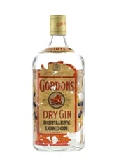 Gordon's Dry Gin Bottled 1970s 75cl / 47%