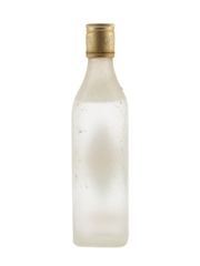 Gilbey's London Dry Gin Bottled 1960s 35cl / 43%