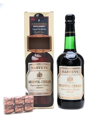 Harvey's Bristol Cream Sherry With Cockburn's Port Liqueur Chocolates 70cl / 17.5%