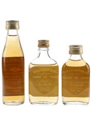 John Power & Sons Gold Label Bottled 1970s & 1980s 3 x 4.7cl-7cl / 40%