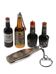 Assorted Whisky Memorabilia Black & White, Dewar's, Grant's, Vat 69 