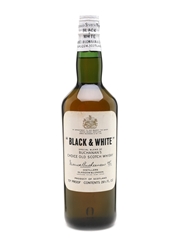 Black & White - Spring Cap Bottled 1960s 75cl / 40%