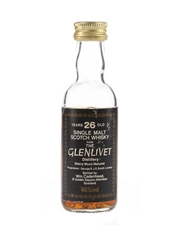 Glenlivet 26 Year Old Bottled 1980s - Cadenhead's 5cl / 46%