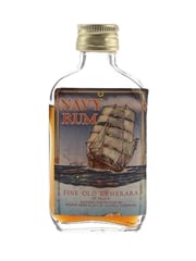 Walter Hicks Navy Rum Bottled 1970s 5cl / 40%