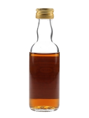 Royal Lochnagar 1970 Connoisseurs Choice Bottled 1980s - Gordon & MacPhail 5cl / 40%
