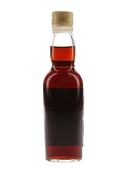 Gilbey's Demerara Rum Bottled 1960s 5cl / 40%