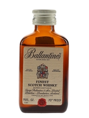 Ballantine's Finest Bottled 1970s 4.7cl / 40%