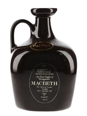 Grand Old Parr 12 Year Old Ceramic Decanter First Night Of Ninagawa's Macbeth, 1987 75cl