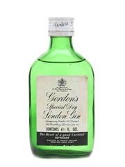 Gordon's Gin Bottled 1970s 20cl / 40%