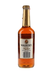 Walker's De Luxe Bottled 1980s - Hiram Walker 75cl / 40%