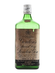 Gordon's Special Dry London Gin Bottled 1970s 75.7cl / 40%