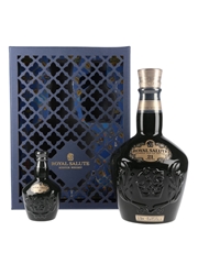 Royal Salute 21 Year Old The Regent's Banquet - Festive Gift Pack 70cl & 5cl / 40%