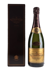 Veuve Clicquot Ponsardin 1988 Duty Free 75cl / 12%