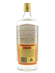 Gordon's Dry Gin Bottled 1990s 100cl / 47.3%