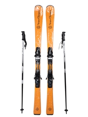 Veuve Clicquot Elan Skis