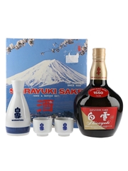 Shirayuki - Sake & Serve Set Konishi Brewing Co 72cl / 15%