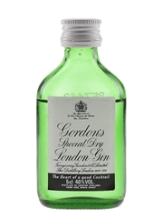 Gordon's Special Dry Gin Bottled 1980s 5cl / 40%