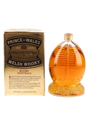 Prince Of Wales 10 Year Old Rugby Ball Bottled 1986 - Welsh Whisky Co. 50cl / 40%