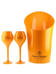 Veuve Clicquot Ice Bucket & Packet Glasses