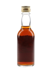 Gilbey's Governor General Bottled 1970s 5cl / 40%