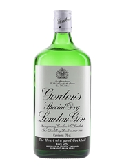 Gordon's Special Dry London Gin Bottled 1980s 75cl / 40%