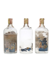 Gordon's Dry Gin Bottled 1970s 3 x 75cl / 43%
