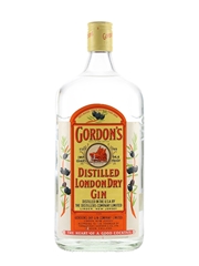 Gordon's Distilled London Dry Gin Bottled 1970s - Linden, New Jersey 113cl / 47.2%