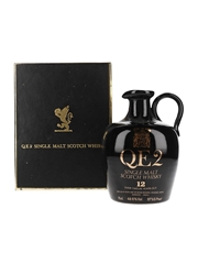 QE2 12 Year Old Ceramic Decanter Bottled 1980s 75cl / 48.6%