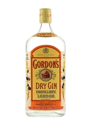 Gordon's Dry Gin Bottled 1980s 100cl / 47.3%