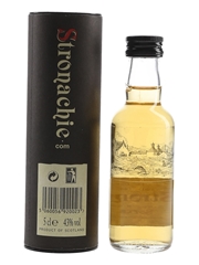 Stronachie 12 Year Old Bottled 2000s - A D Rattray 5cl / 43%