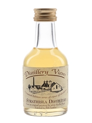Drumguish Distillery Views Strathisla Distillery - The Whisky Connoisseur 5cl / 40%