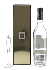 Smirnoff Black Russian Vodka  70cl / 40%
