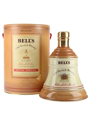 Bell's Extra Special Ceramic Decanter 22 Carat Gold Finish 75cl / 43%