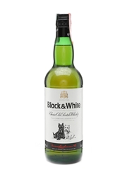 Black & White Bottled 1990s 75cl / 40%