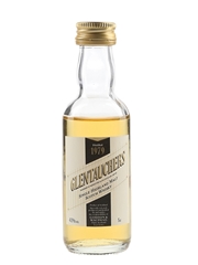 Glentauchers 1979 Bottled 1990s - Gordon & MacPhail 5cl / 40%