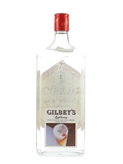 Gilbey's London Dry Gin Bottled 1970s-1980s 100cl / 43%