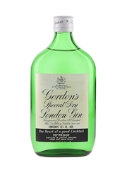 Gordon's Special Dry London Gin Bottled 1970s 37.8cl / 40%