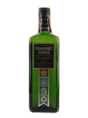 Passport Scotch Bottled 1970s - Branca 75cl / 43%
