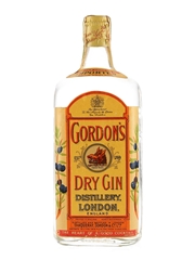 Gordon's Dry Gin Spring Cap Bottled 1950s 75cl