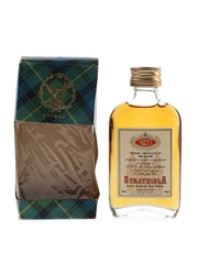 Strathisla Royal Wedding 1948 & 1961 Bottled 1981 - Gordon & MacPhail 5cl / 40%