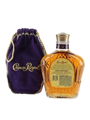 Crown Royal Fine De Luxe Bottled 1980s-1990s 37.5cl / 40%