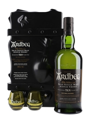 Ardbeg 10 Year Old Gift Pack  70cl / 46%
