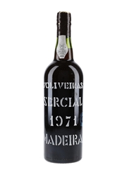 1971 D'Oliveiras Sercial Bottled 2012 75cl / 20%