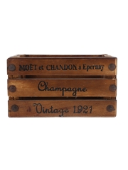 1921 Dom Perignon Wooden Box Moet & Chandon 47cm x 39.5cm x 22cm